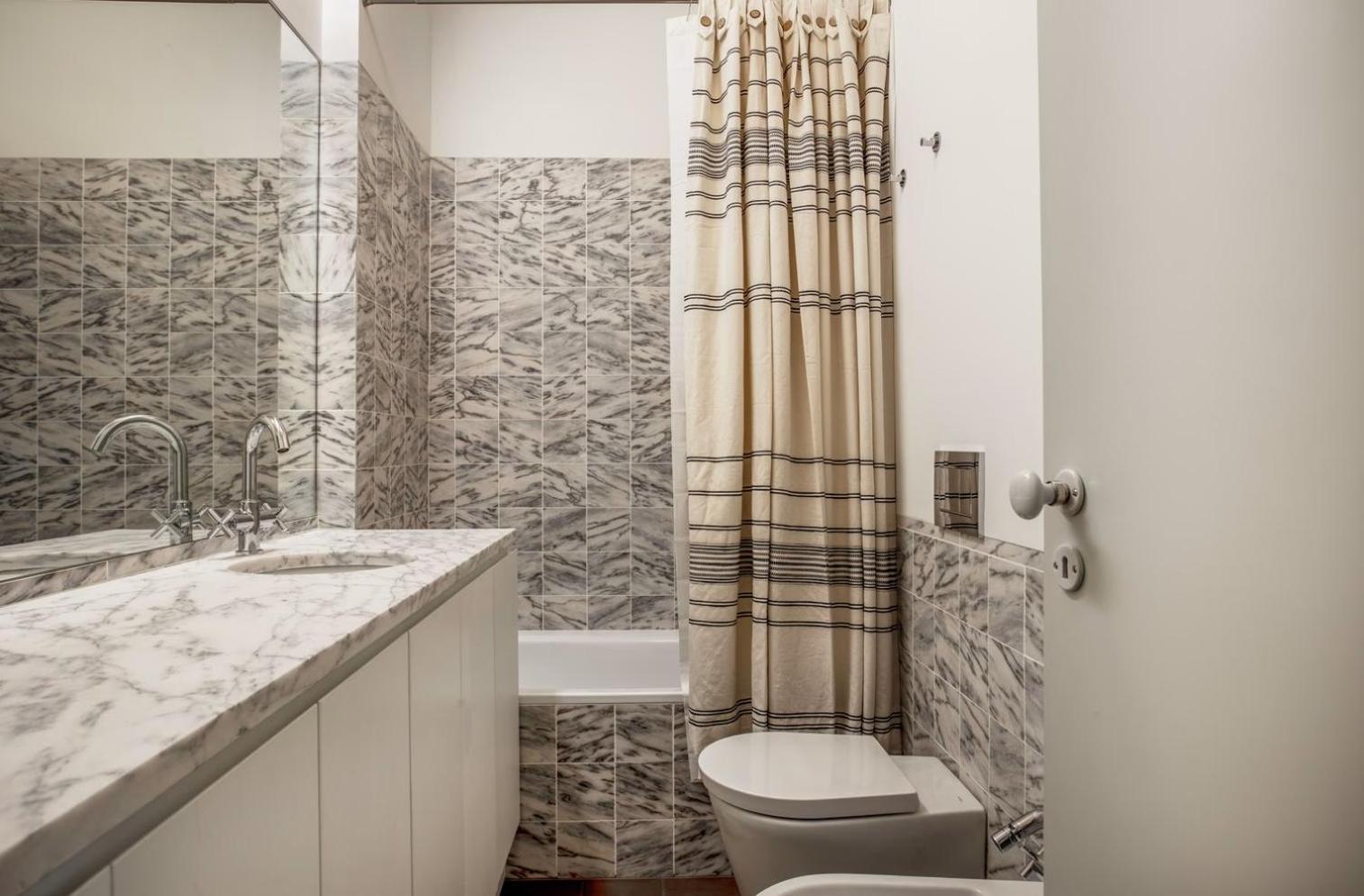 In Modern And Pleasant Shared Apartment, Santo Antonio Church In Accommodatie bij particulieren *